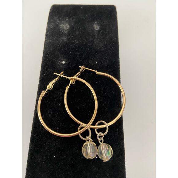 hoop earrings with Upcycled bead charm - Picture 1 of 3